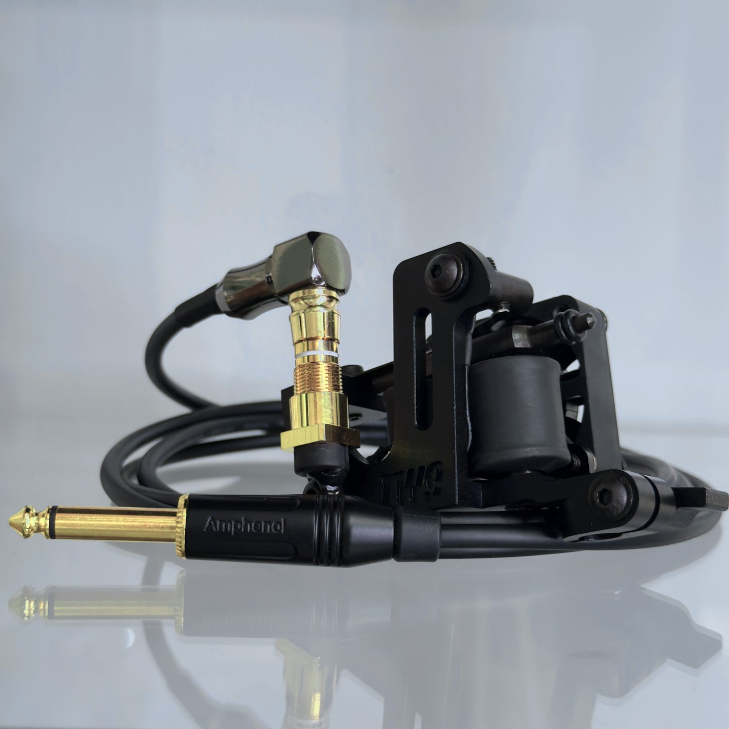 LEBA Blackout coil tattoo machine with RCA and clipcord connection, includes 90-degree cable