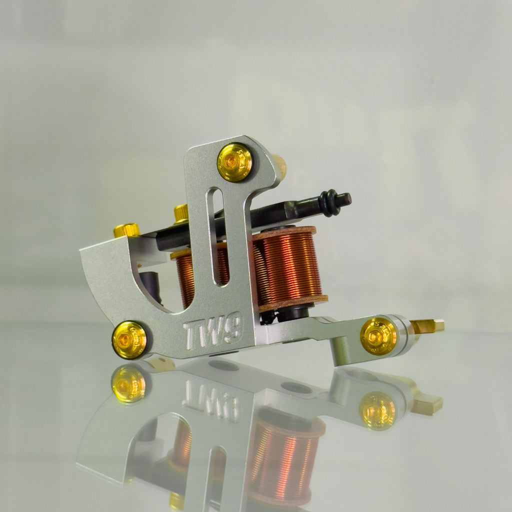 LEBA Fat One sashimi coil tattoo machine with clipcord connection