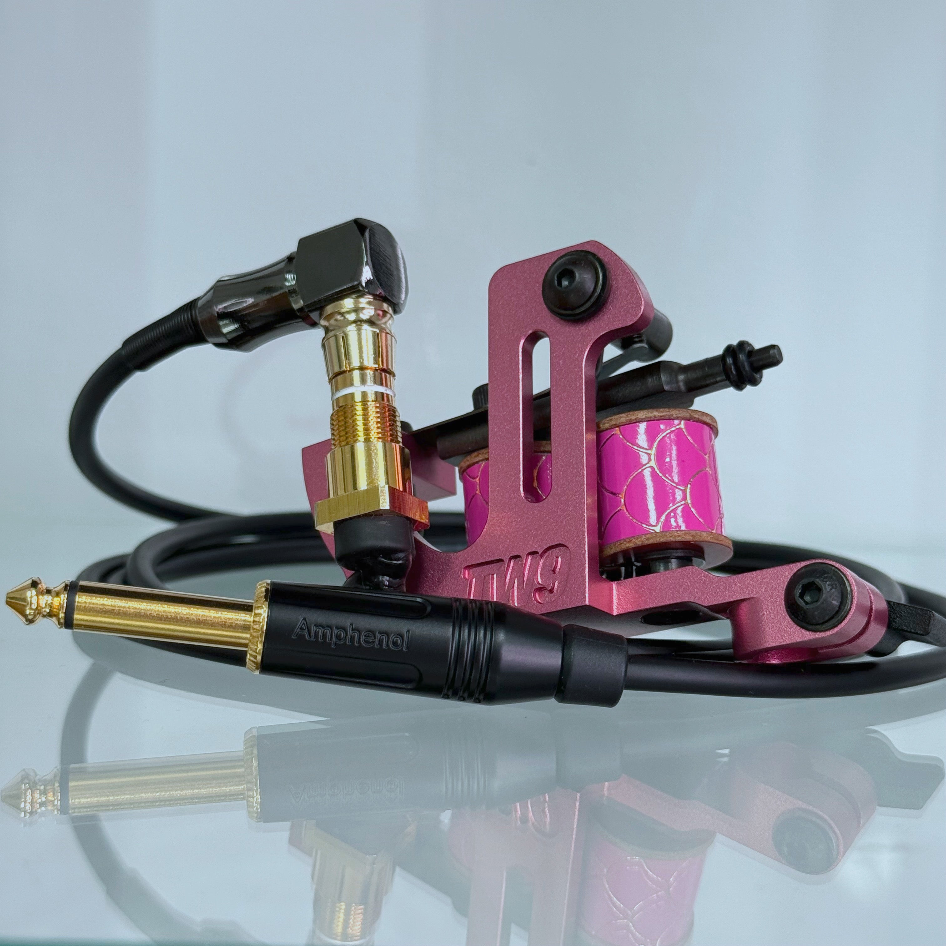 Fat One Tattoo Machine (Clipcord + RCA + 90º Cable Included) – LEBA